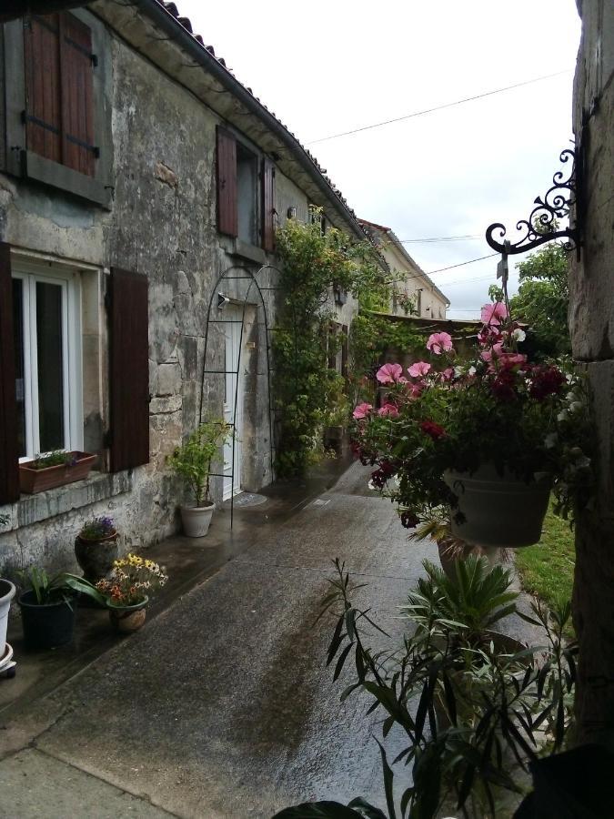La Belle Charentaise Vila Mainxe Exterior foto